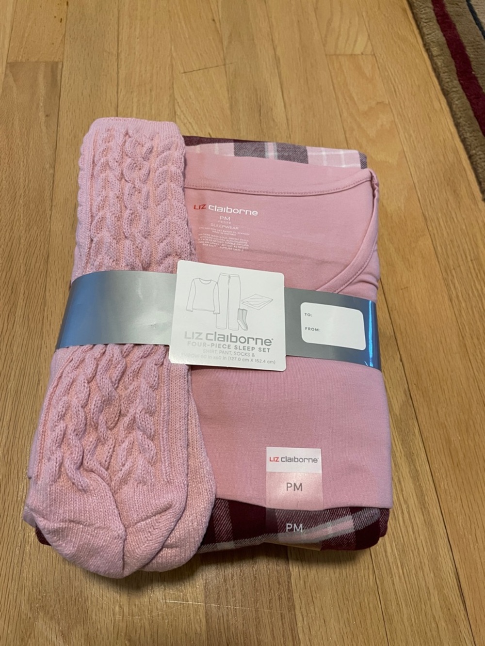 NWT Liz Claiborne Pink Women’s Four-Piece Sleep Set with Cable-Knit Socks& Throw
